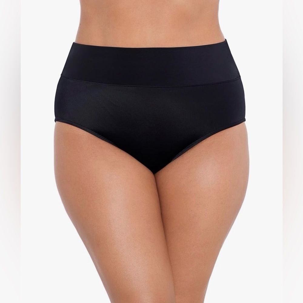 TrimShaper Women's Yoke Brief Swim Bottom Black 18W 18 NWT